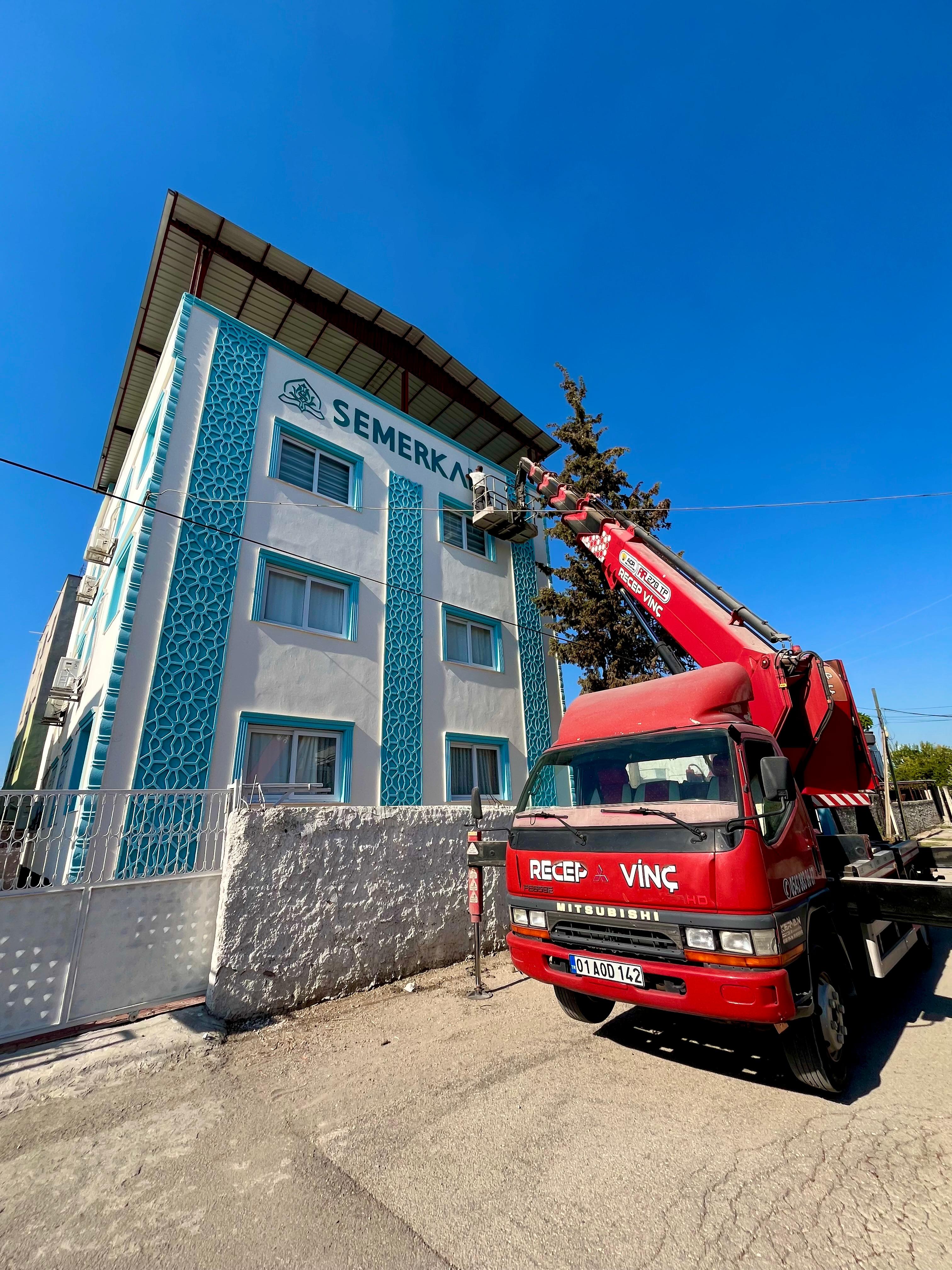 Ceyhan Bölgesinde 7 24 Kesintisiz Vinç ve Yol Yardım Hizmeti